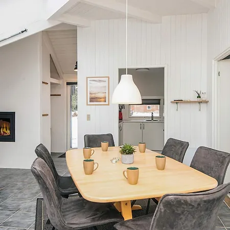 6 Person In * Vejers Strand